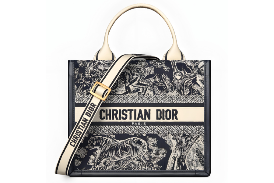 Dior ブックトート “Dior Book Tote” トートバッグ.png